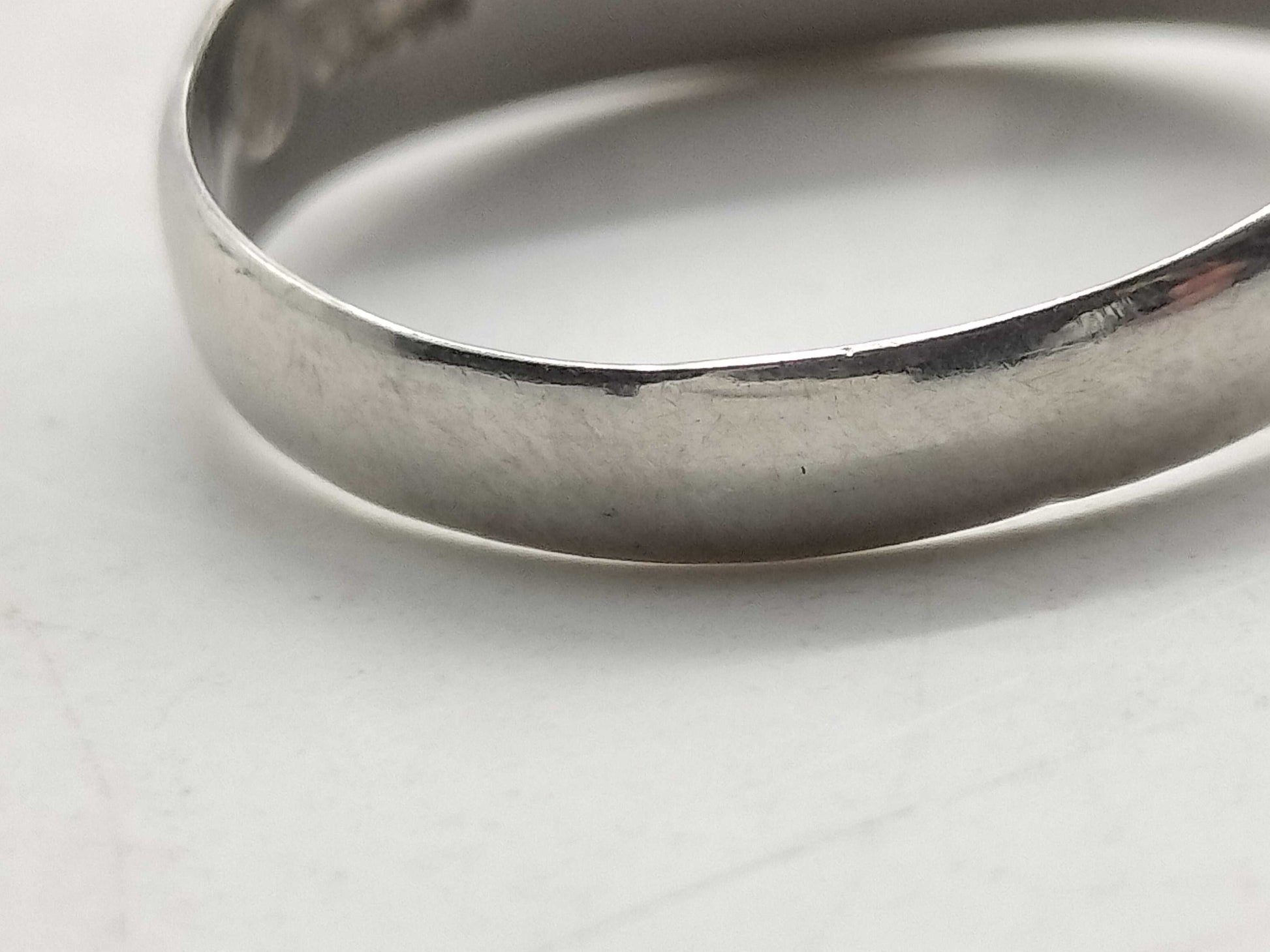 D0.08ct Pt900 4.0g Ring 