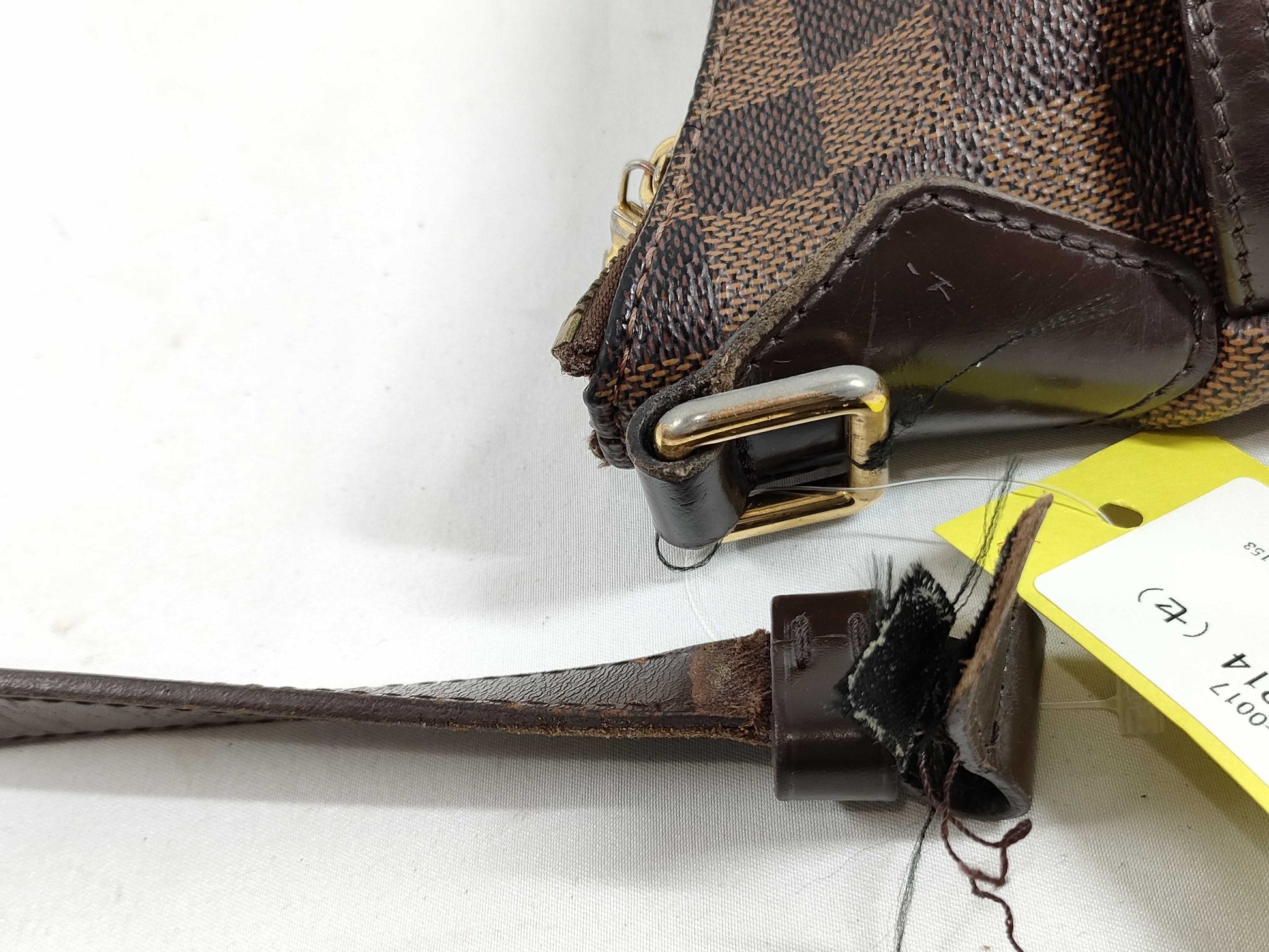 LOUIS VUITTON [Serial Number] DU1153 Damier N42251 Bloomsbury PM Shoulder Bag