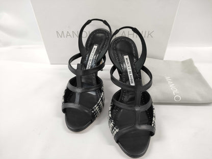 Manolo Blahnik pumps, partly tweed-look pumps