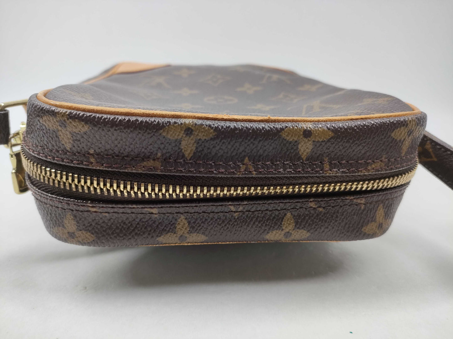 LOUIS VUITTON Monogram M45236 Amazon Shoulder Bag