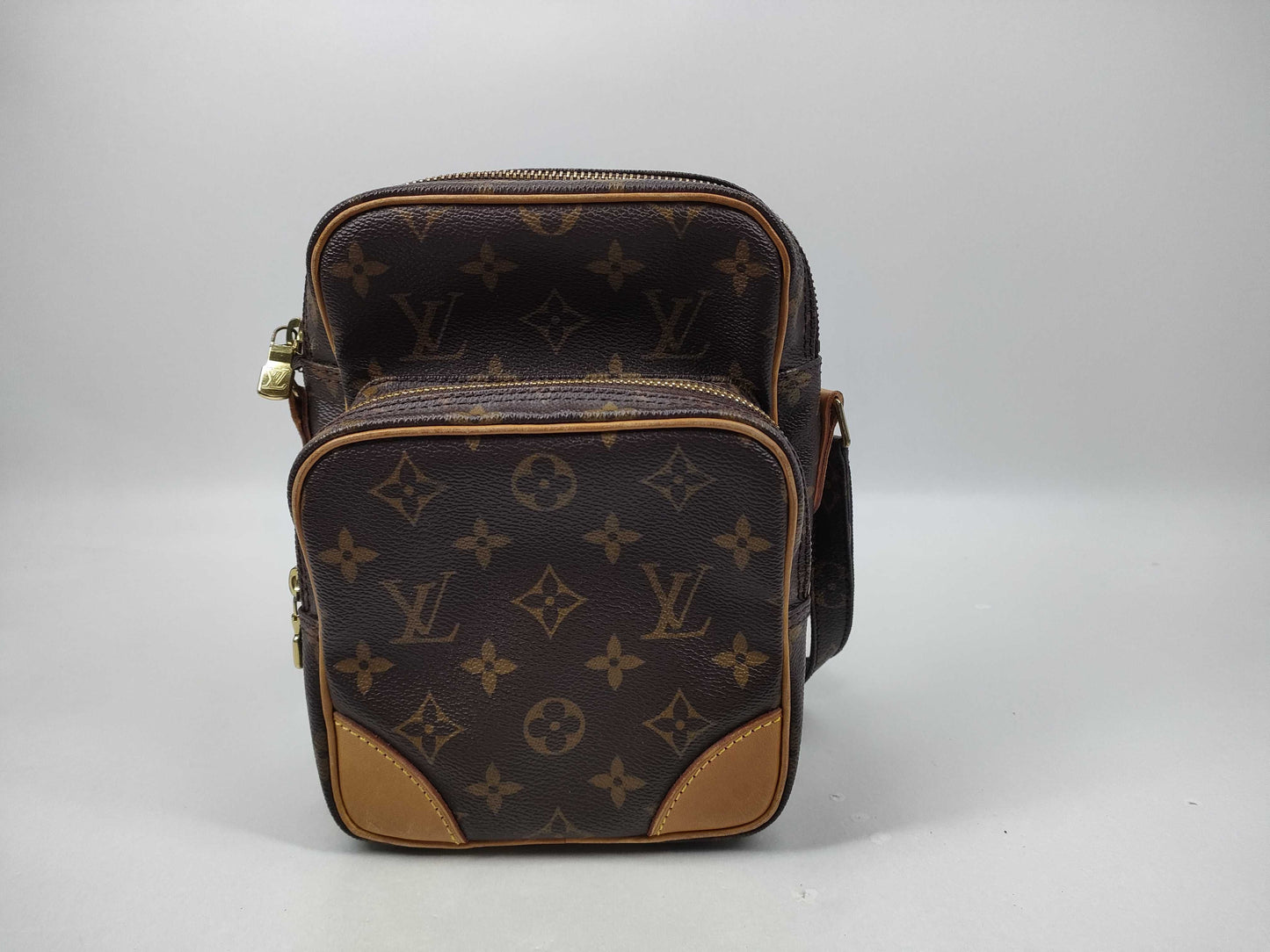 LOUIS VUITTON Monogram M45236 Amazon Shoulder Bag