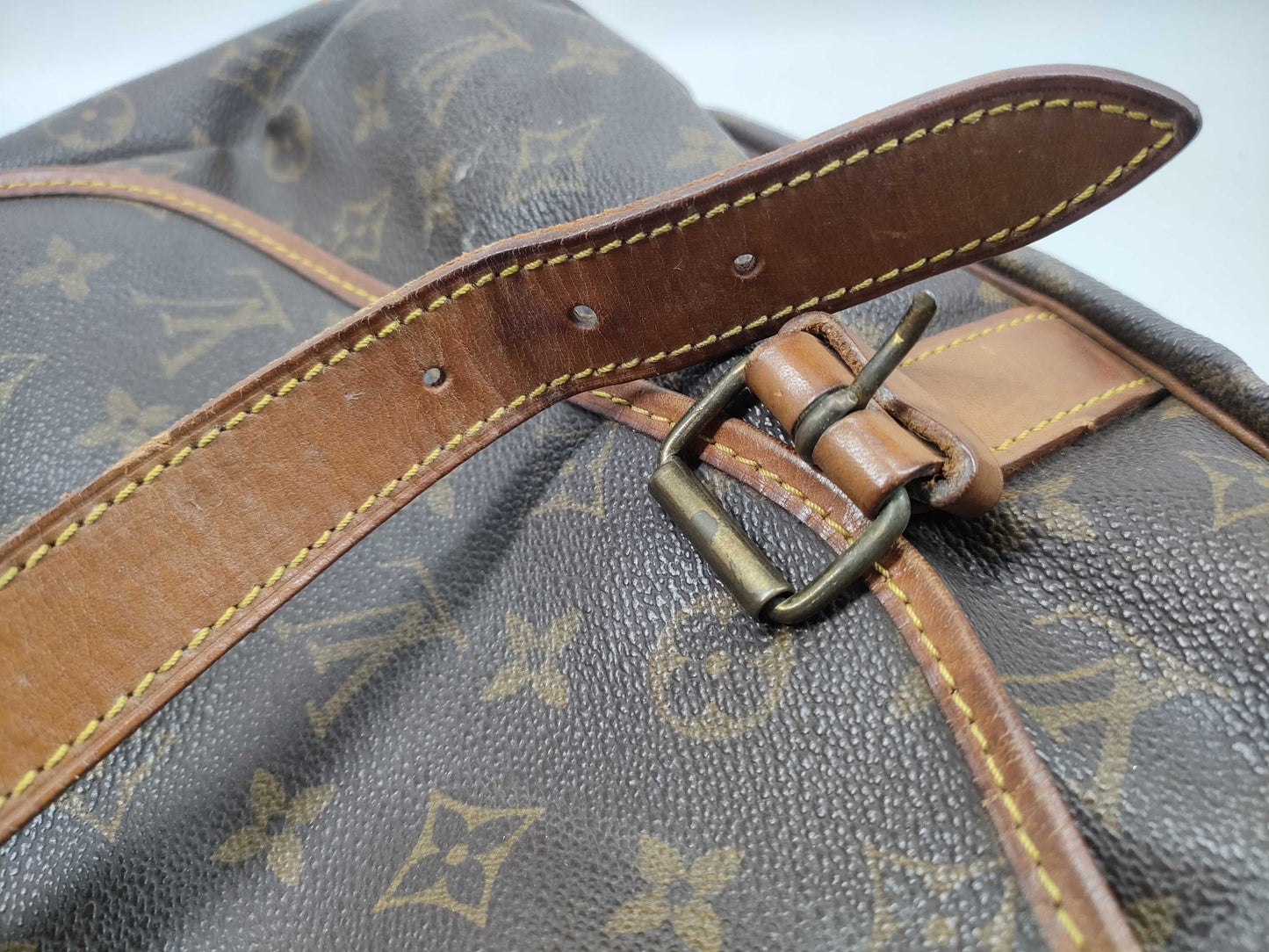 LOUIS VUITTON Monogram M42254 Saumur 35 Shoulder Bag