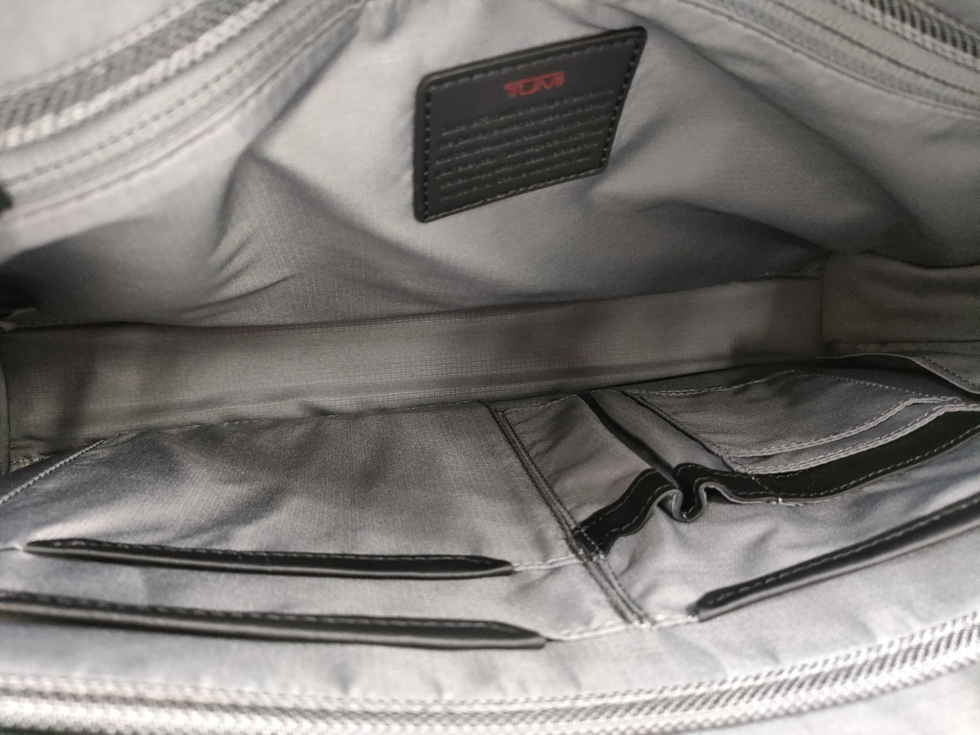 TUMI Alpha 3 Business Bag Shoulder Bag