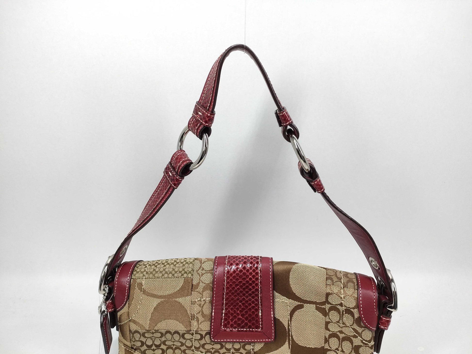 COACH Signature 10087 Shoulder Bag