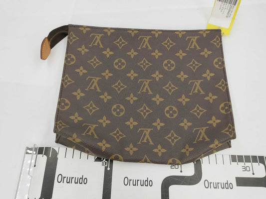 LOUIS VUITTON Monogram Poche Toilette Second Bag