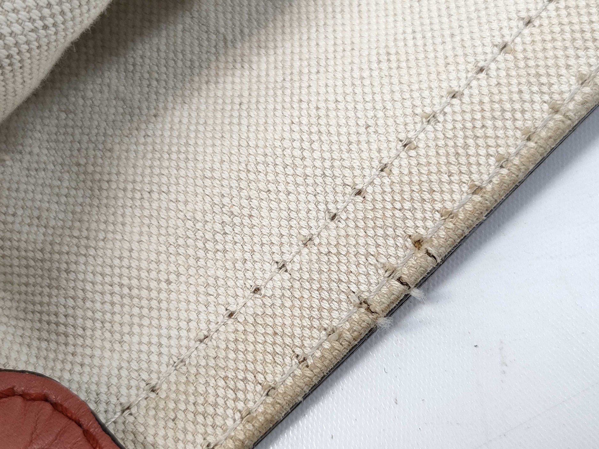 GUCCI GG Canvas Tote Bag with Pouch 247209
