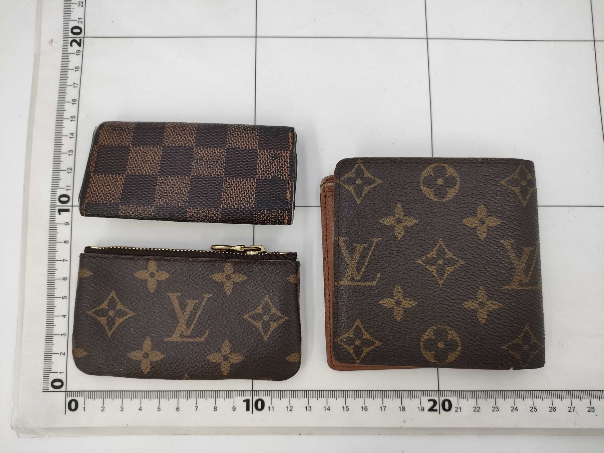 LOUIS VUITTON Monogram Damier Key Case/Wallet and 3-Piece Accessory Set Other Accessories