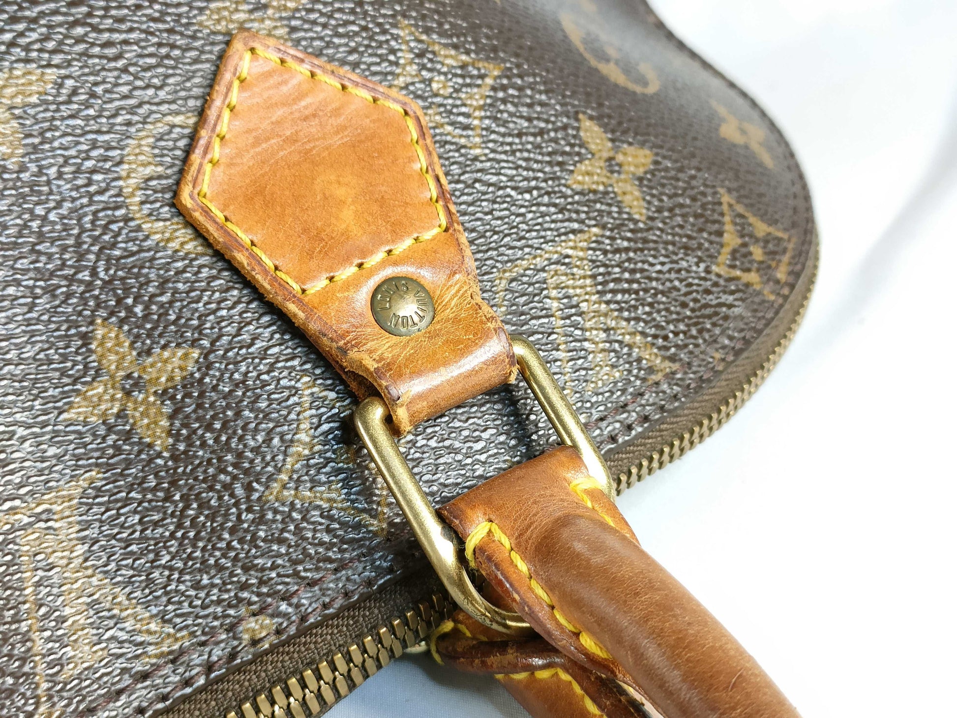 LOUIS VUITTON BA0977 Monogram M51130 Alma Handbag