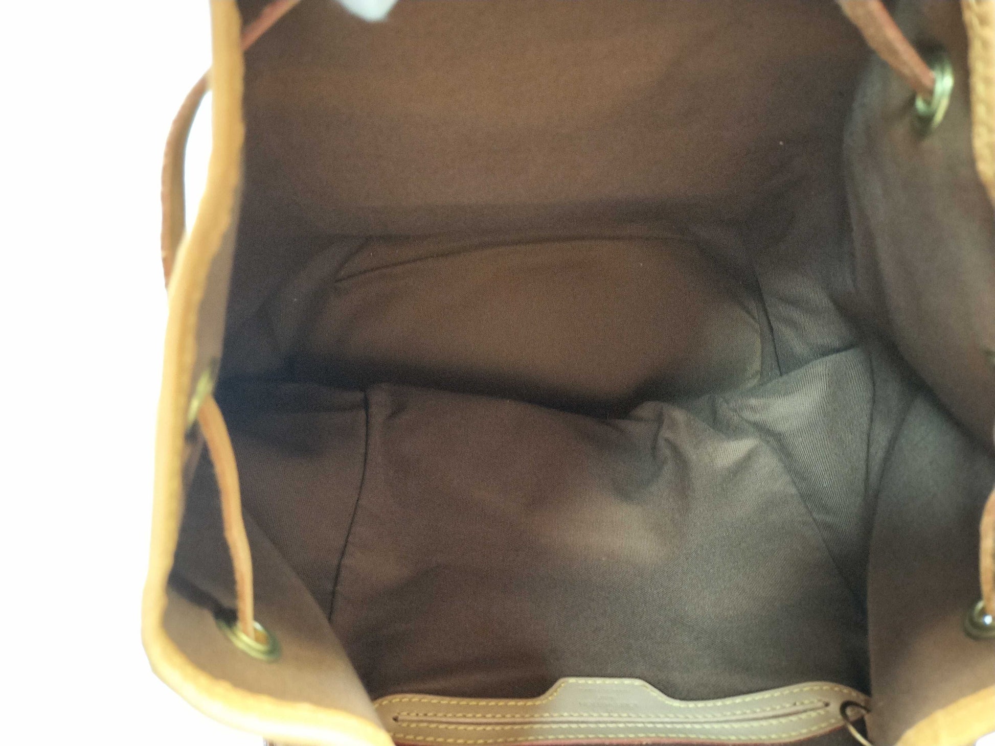 LOUIS VUITTON MI1906 Monogram M51136 Montsouris GM Backpack