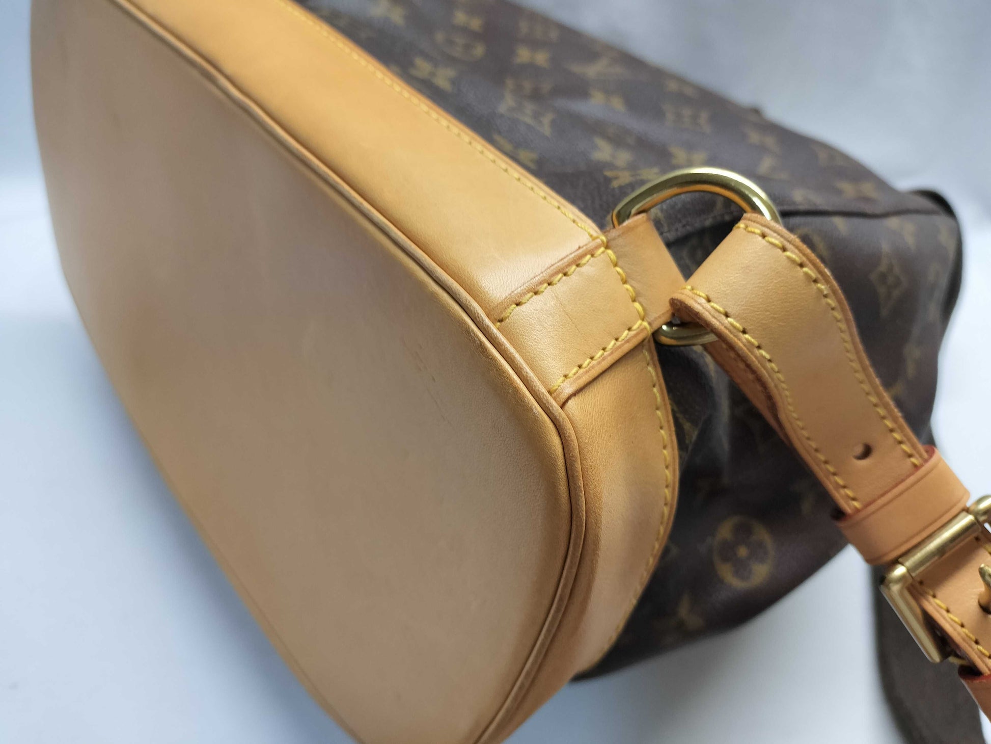 LOUIS VUITTON MI1906 Monogram M51136 Montsouris GM Backpack