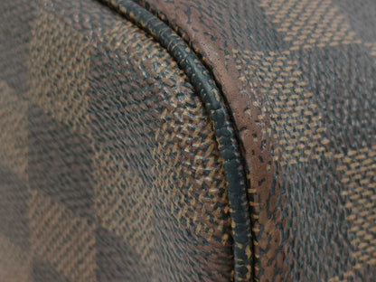 LOUIS VUITTON Damier Neverfull MM Tote Bag