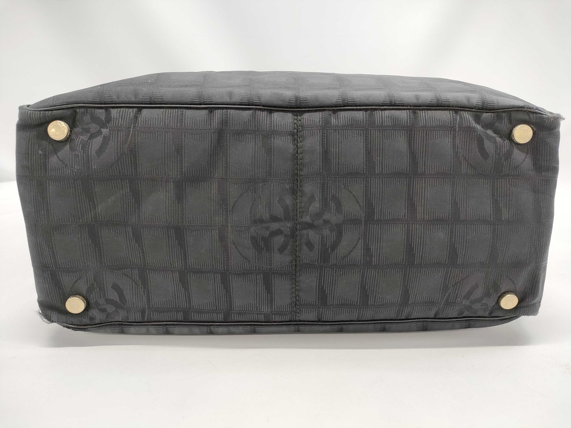 CHANEL Neutra Tote Bag