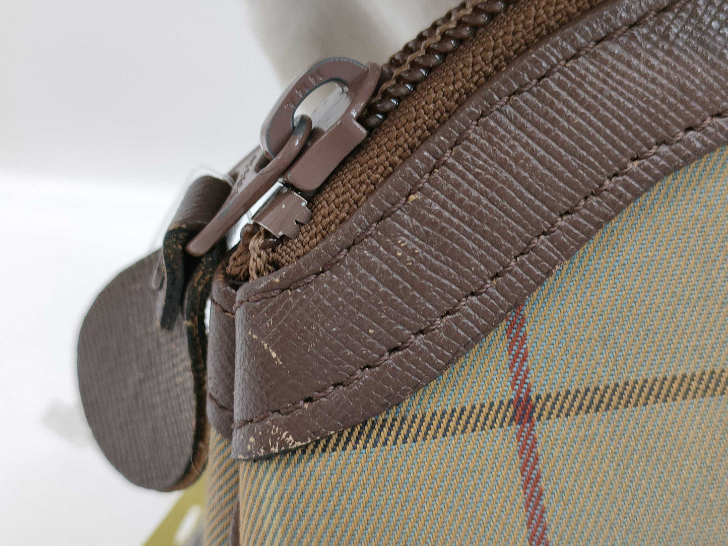 BURBERRY Nova Check Pouch