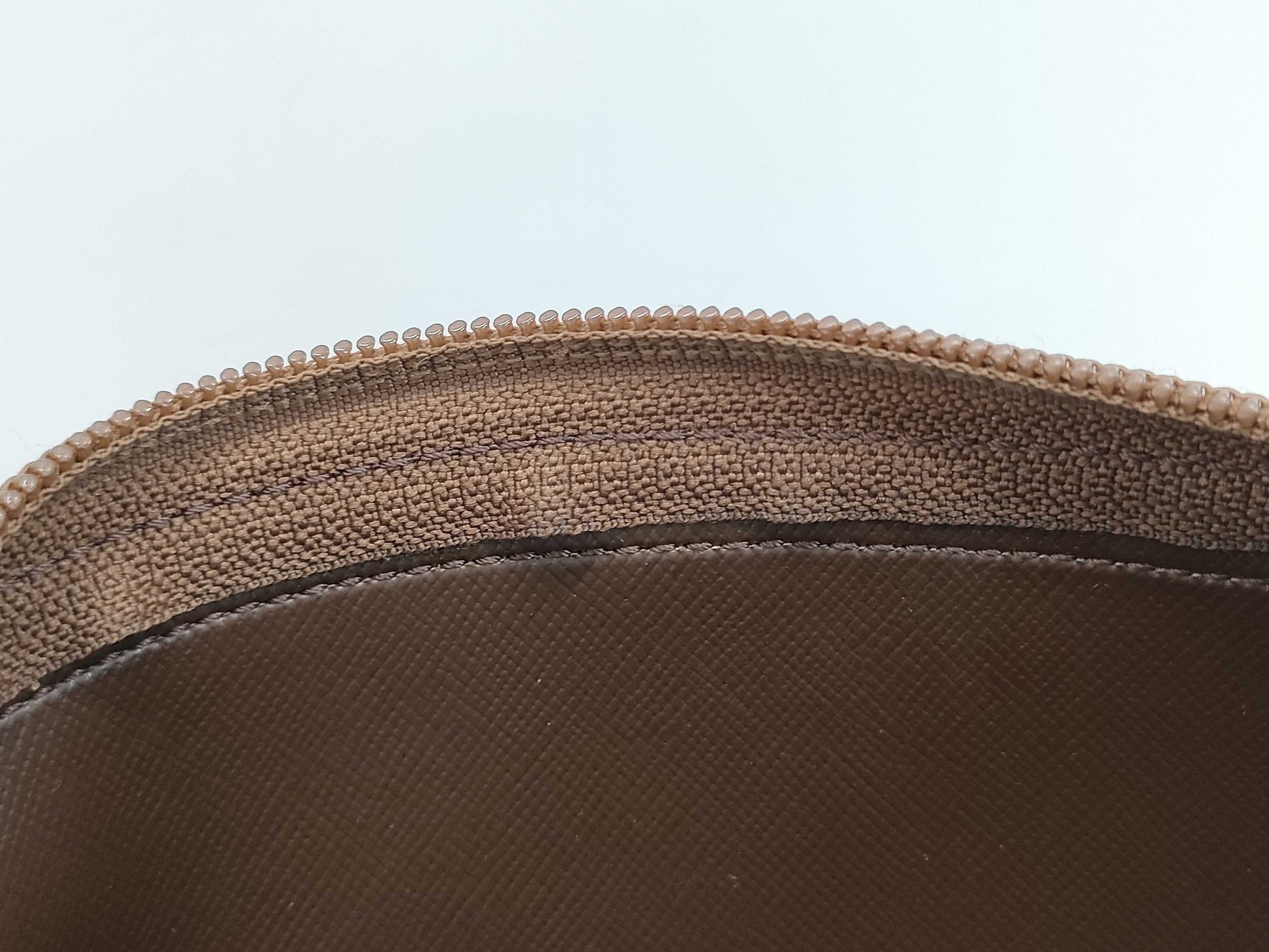 BURBERRY Nova Check Pouch