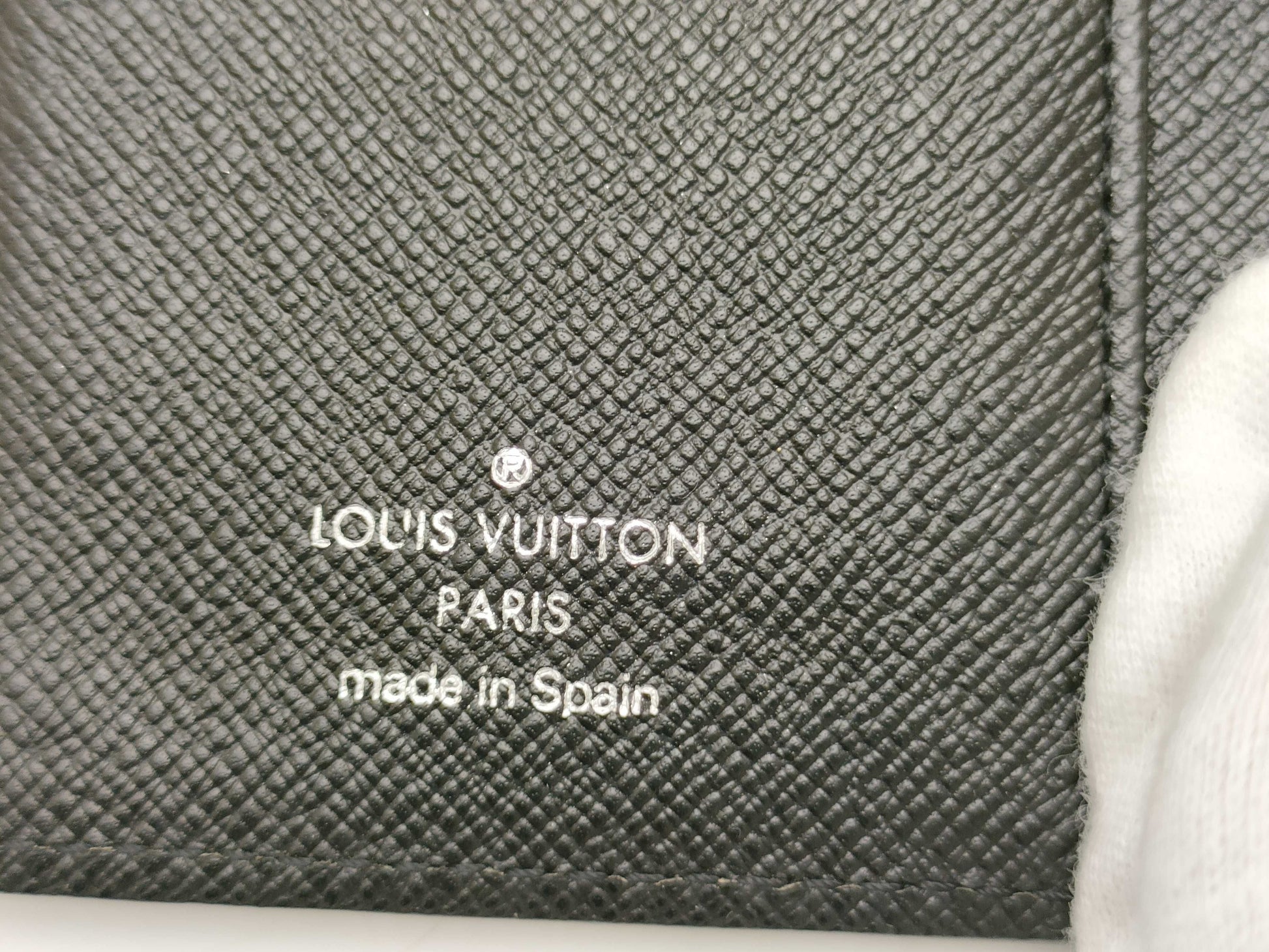 LOUIS VUITTON Epi R20052 Agenda PM Noir Notebook Cover