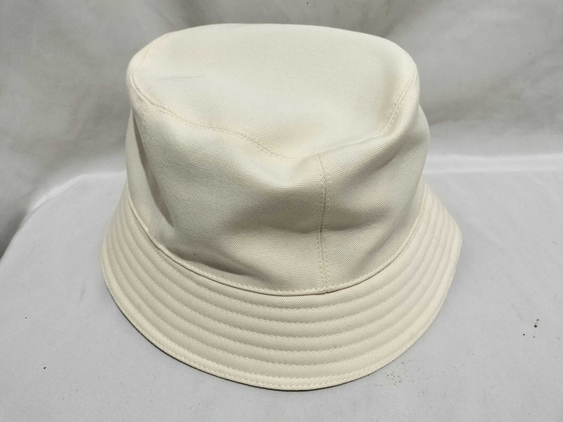 HERMES Bucket Hat Serie Calvi Other Accessories