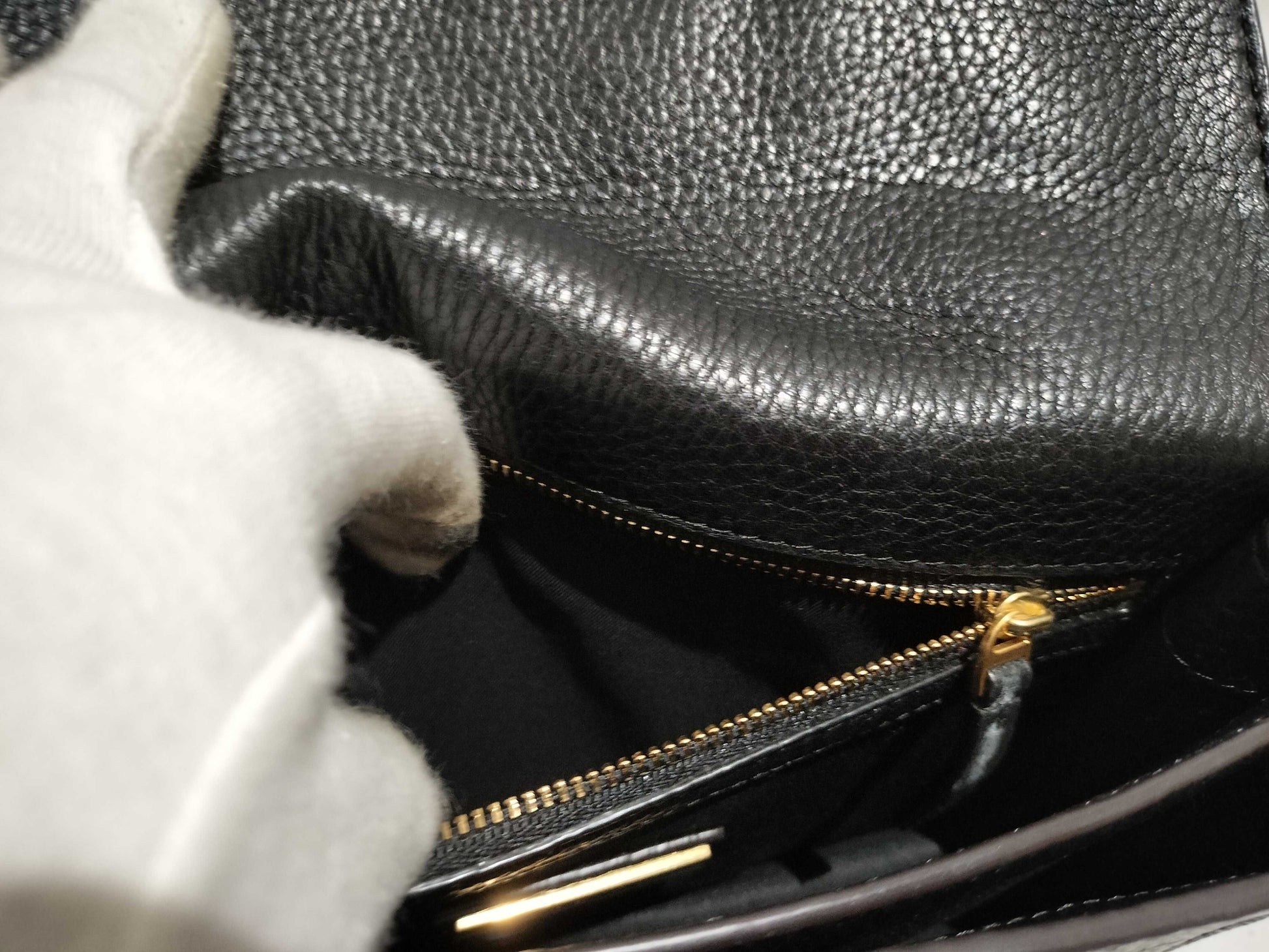 Tory Burch Chain Shoulder Bag/Black