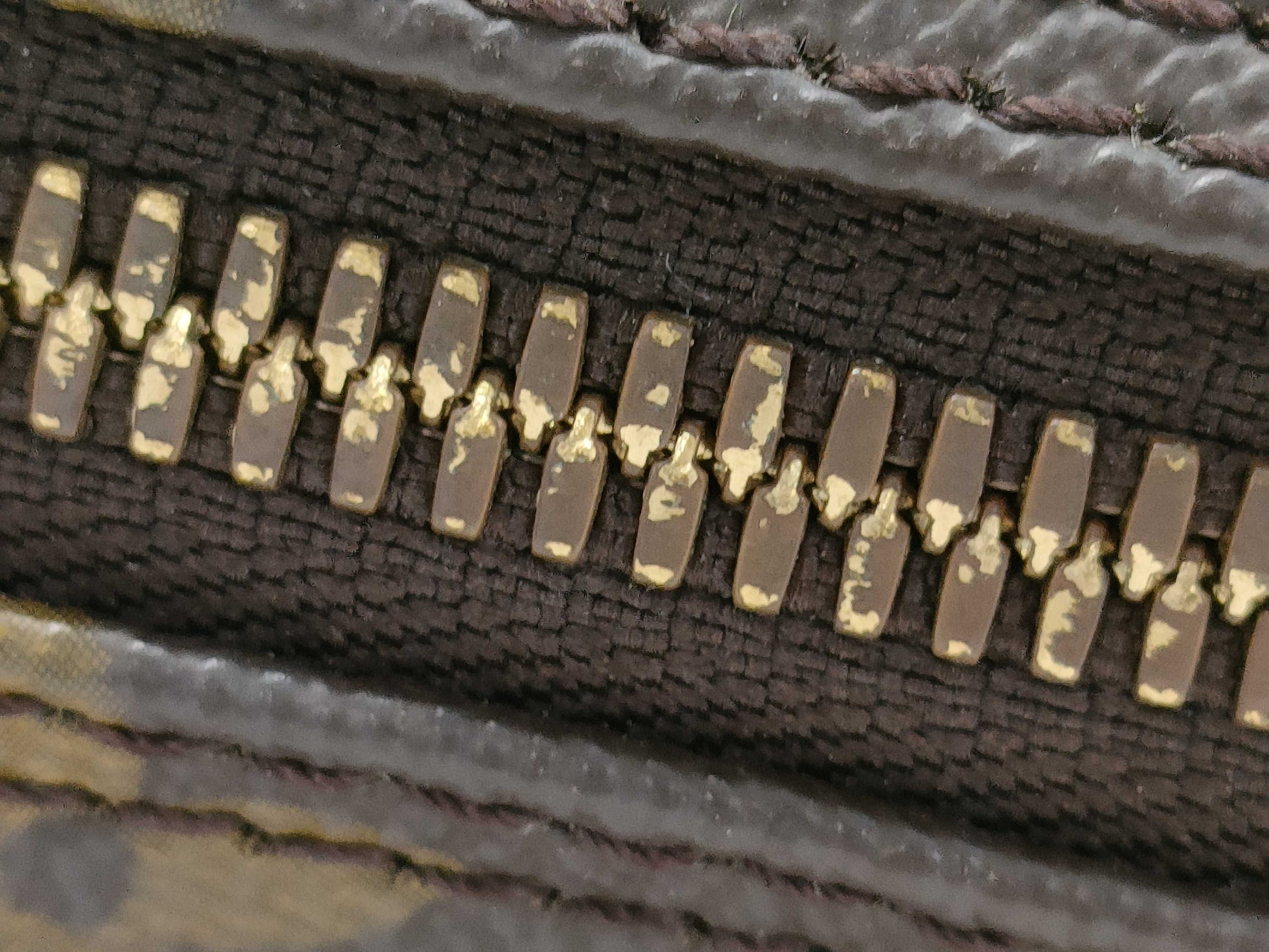 LOUIS VUITTON Monogram M51130 Alma Handbag