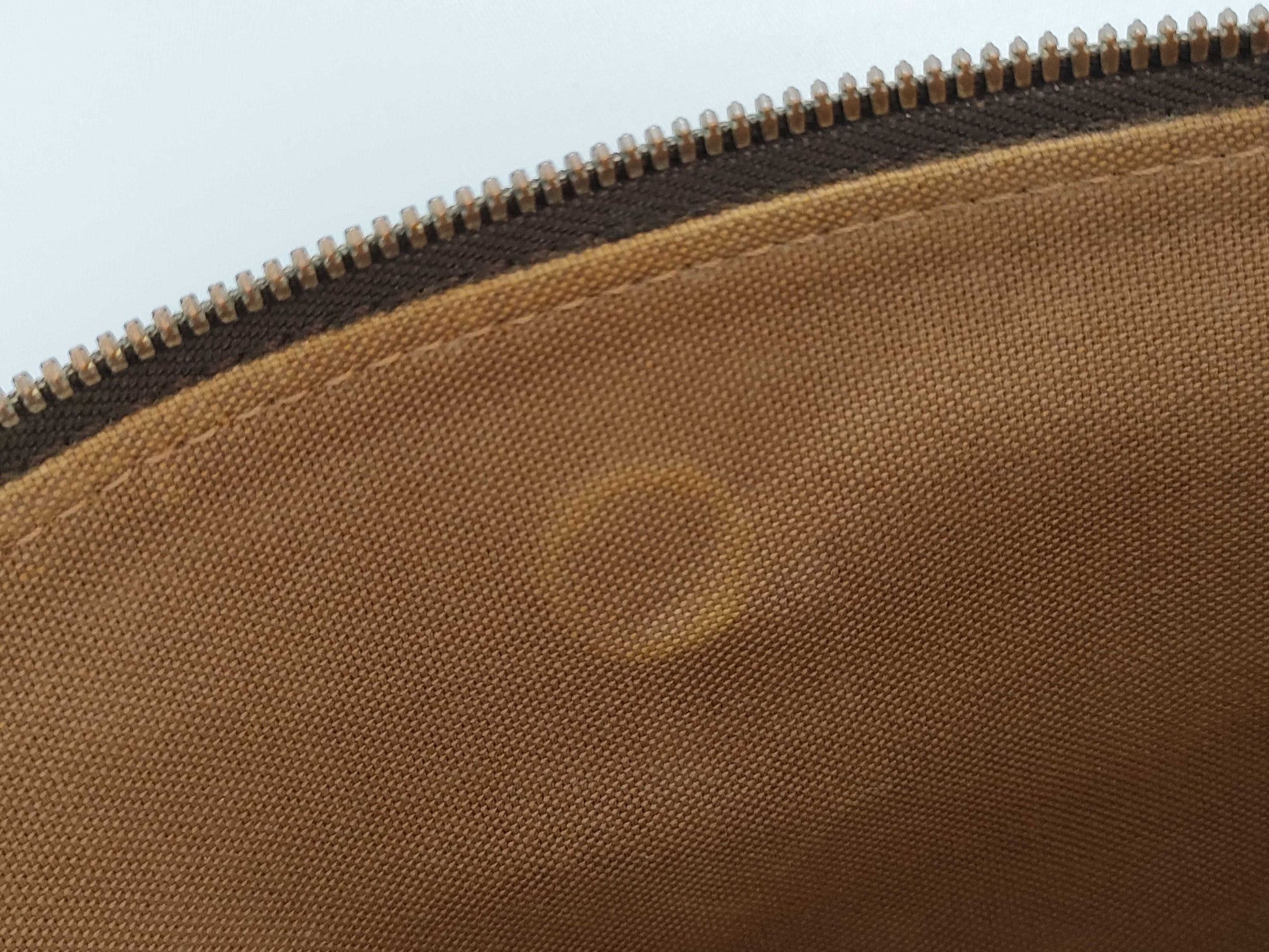 LOUIS VUITTON Monogram M51130 Alma Handbag