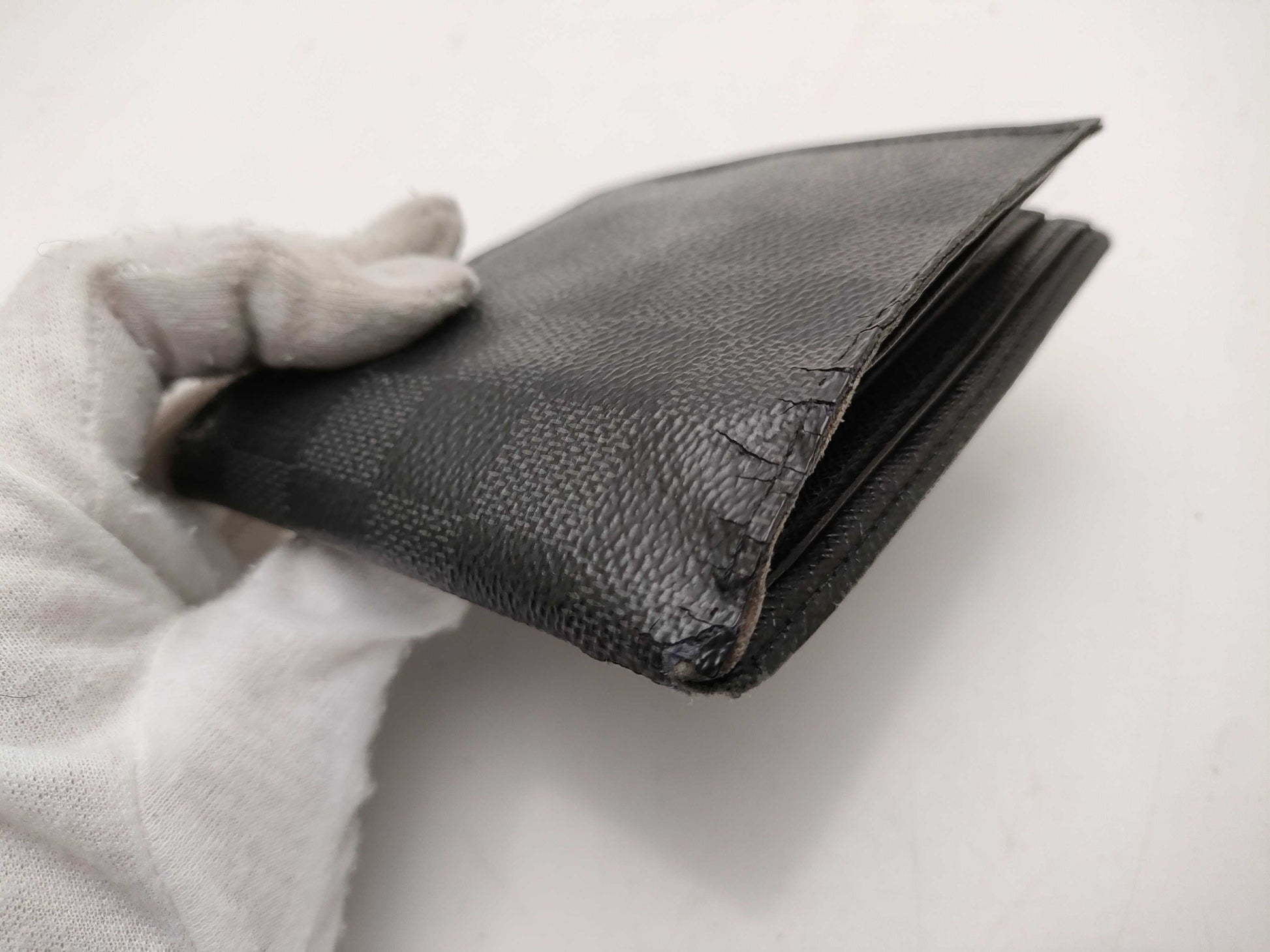 LOUIS VUITTON Damier Damier Graphite/Epi Wallet/Key Case, 3-Piece Set