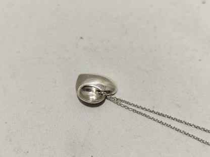 Tiffany & Co. Folded Heart 5.8g Necklace