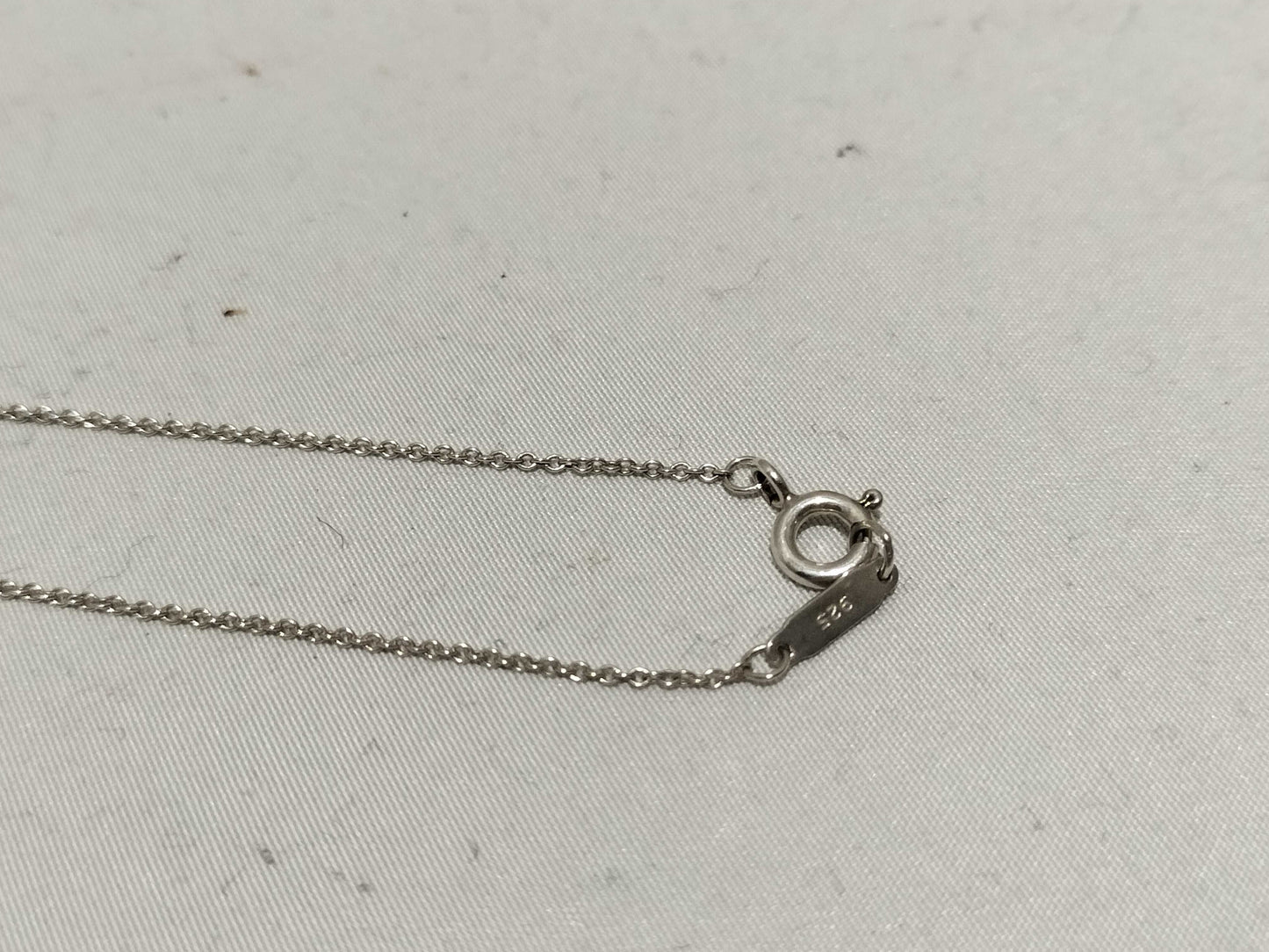 Tiffany & Co. Folded Heart 5.8g Necklace