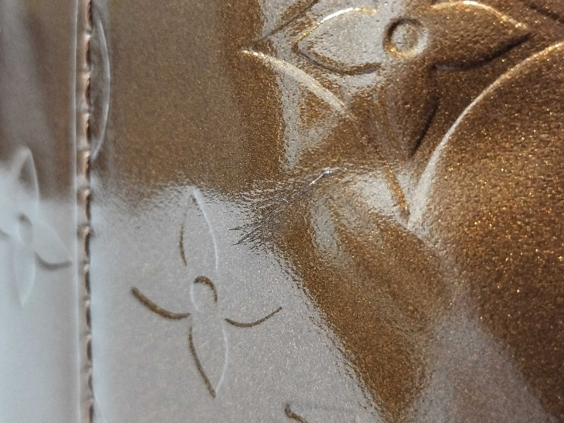 LOUIS VUITTON LW0030 Vernis Houston Shoulder Bag
