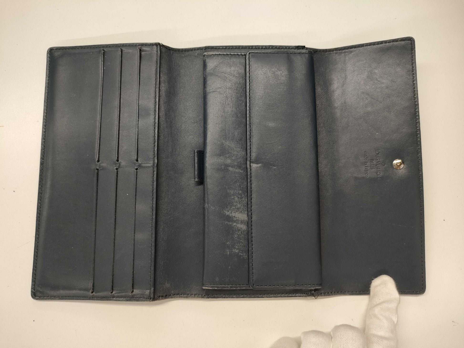 LOUIS VUITTON Monogram Matte M61217 Portefeuille International Wallet