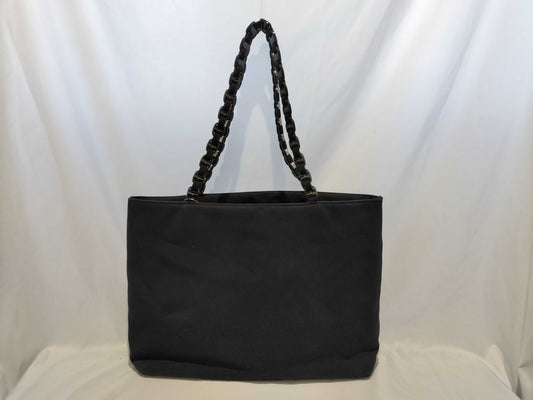 Salvatore Ferragamo Vara Vara Chain Shoulder Bag