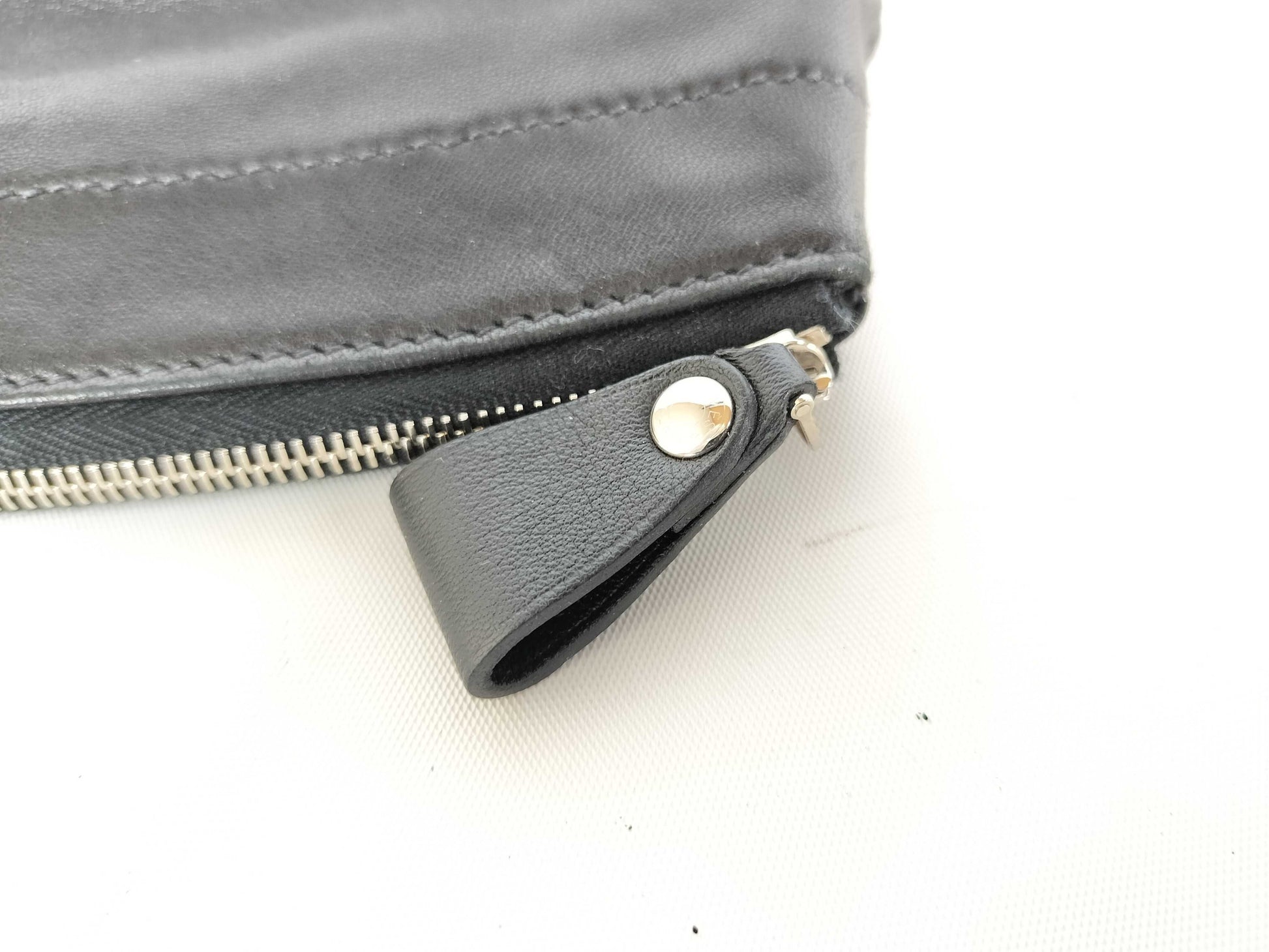 HERMES [Engraved] □R Pen Case Leather Serie Black ? R Engraved Other Accessories