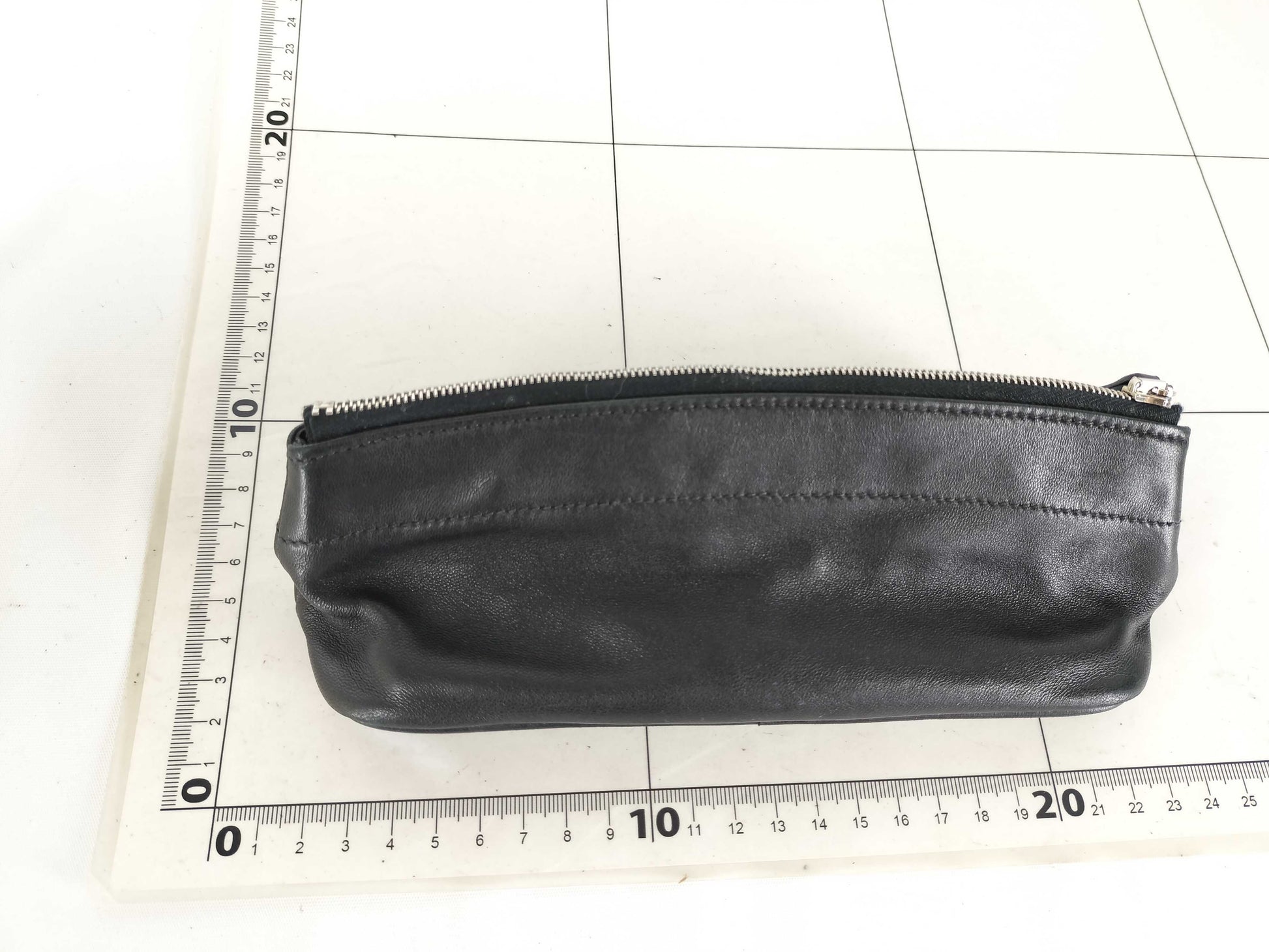 HERMES [Engraved] □R Pen Case Leather Serie Black ? R Engraved Other Accessories