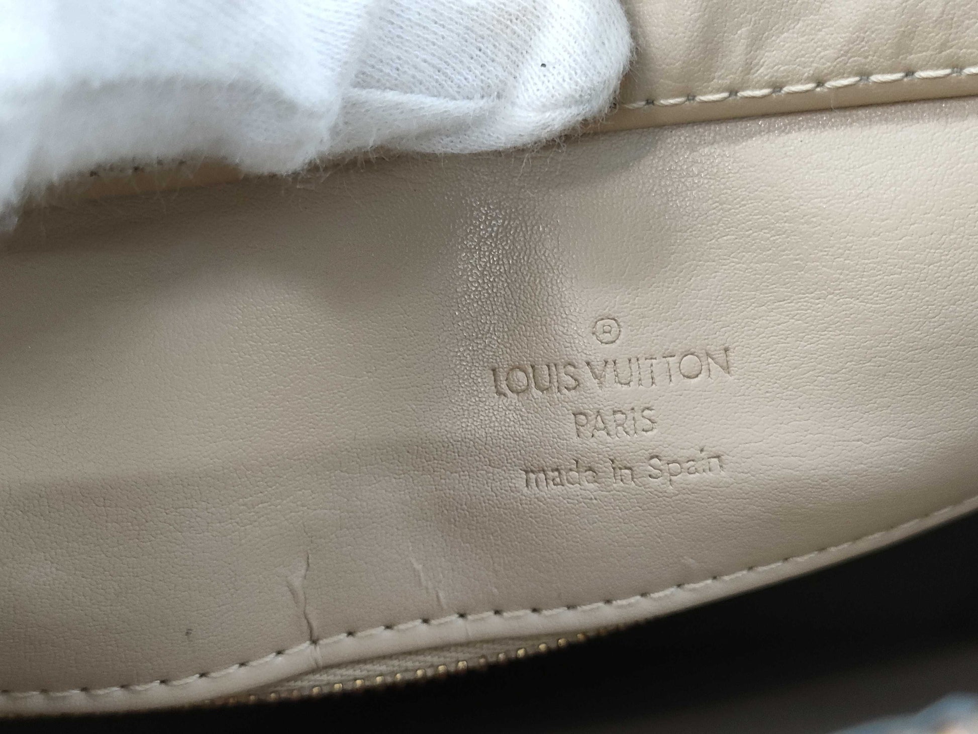 LOUIS VUITTON Vernis Lead PM Tote Bag