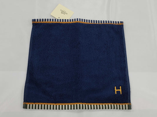 HERMES Unused with tags Towel and other accessories