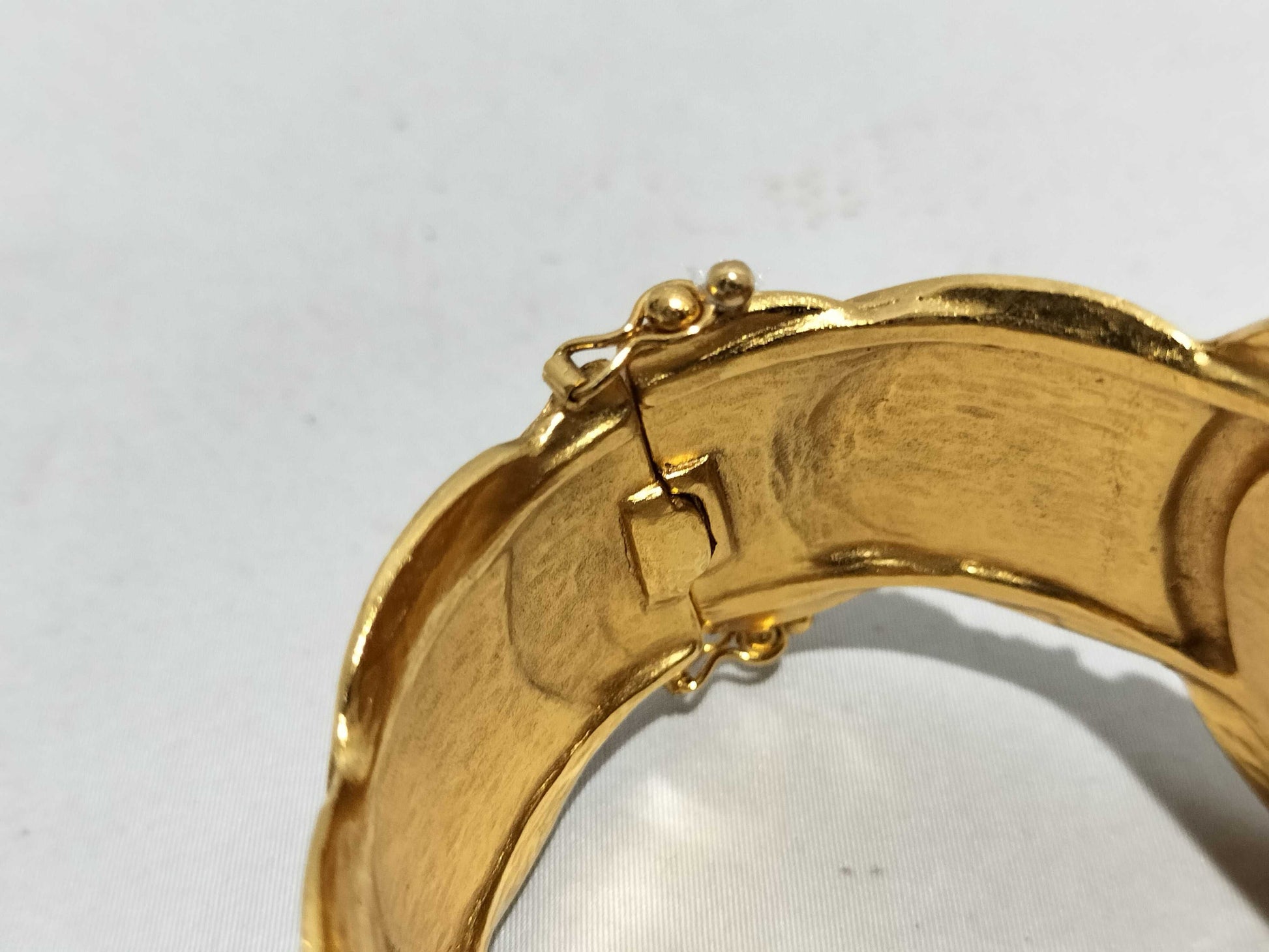 CHANEL Comment 96A Coco Mark 96a Bangle Bracelet Bangle
