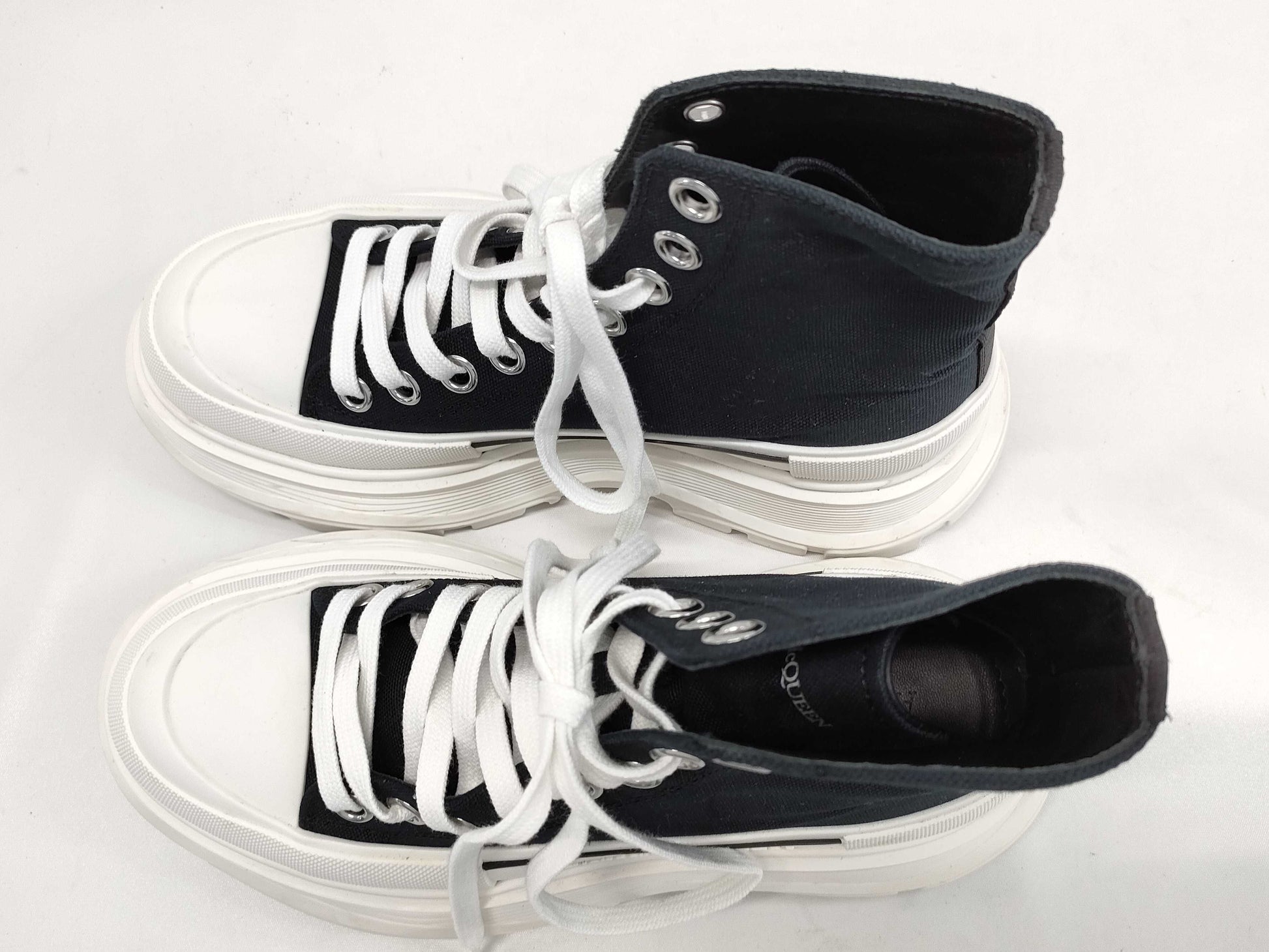 Alexander McQUEEN Tread Sneakers