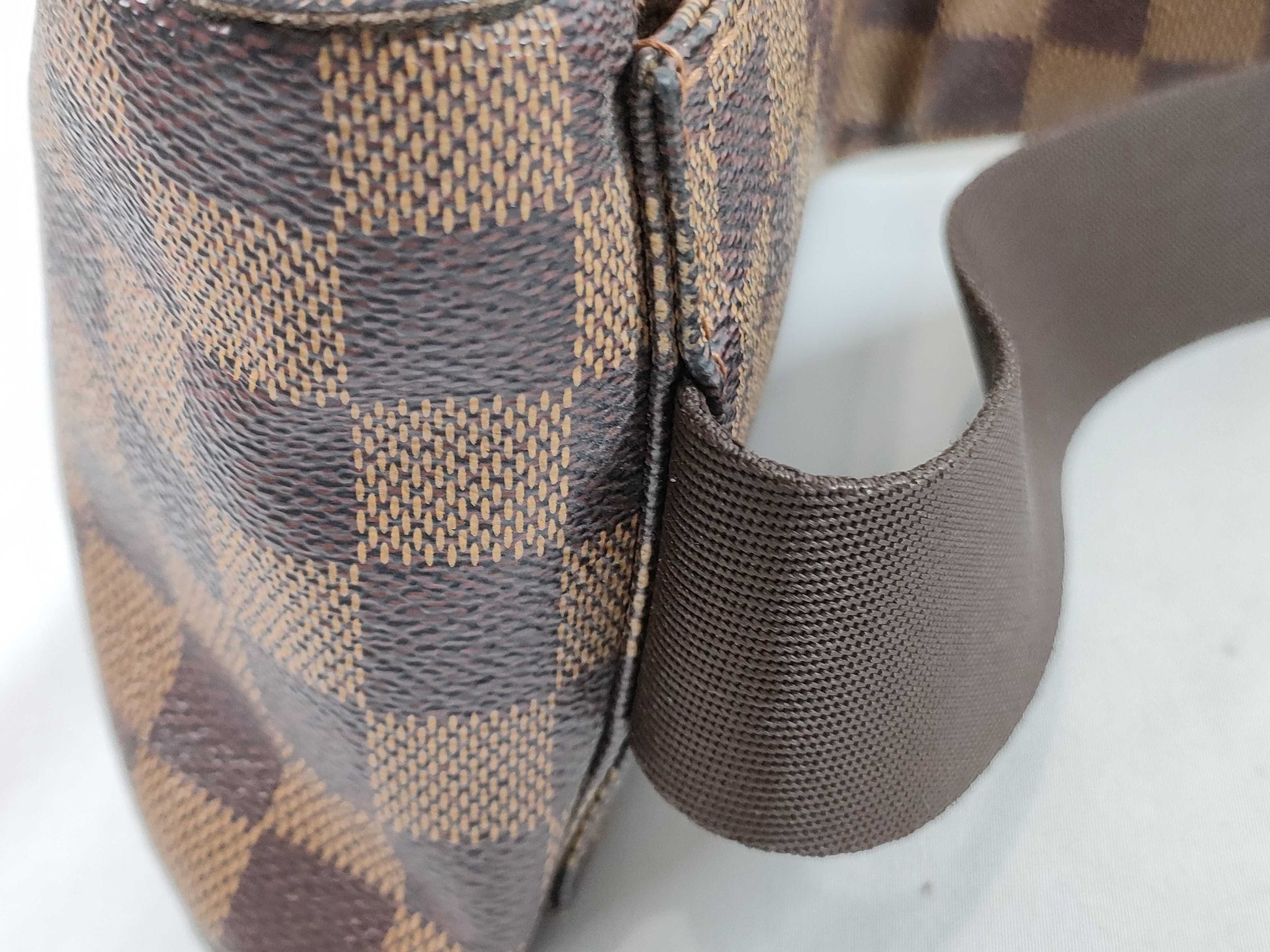 LOUIS VUITTON [Serial] CA0044 Damier Geronimos Shoulder Bag