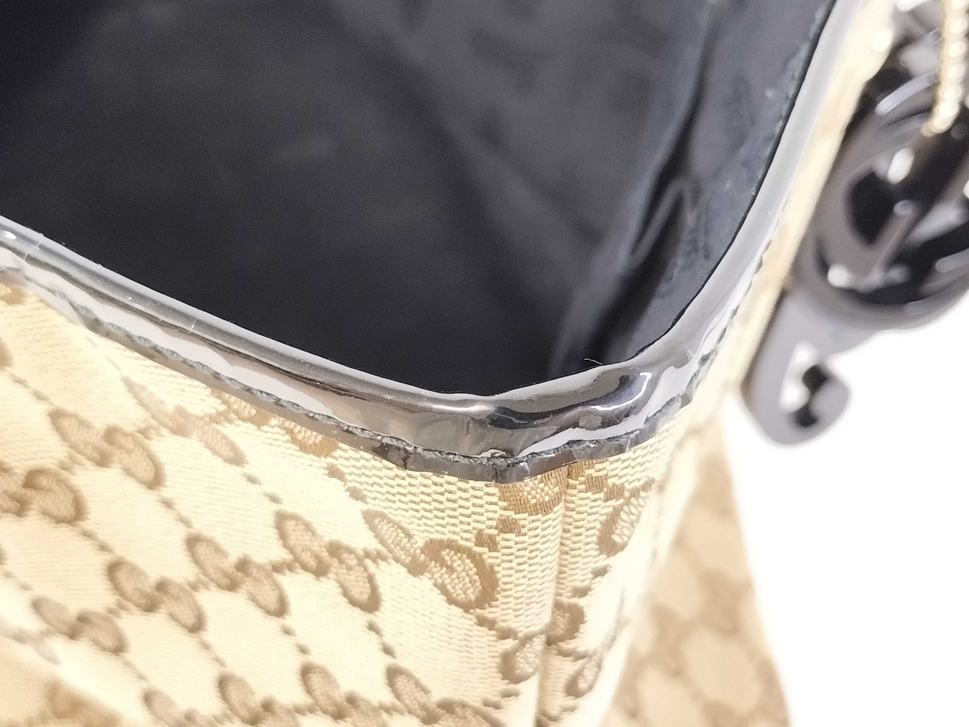 GUCCI GG Canvas 211976 Patent Leather Tote Bag