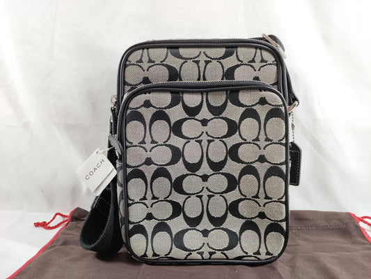 COACH Signature J055-4270 Shoulder Bag