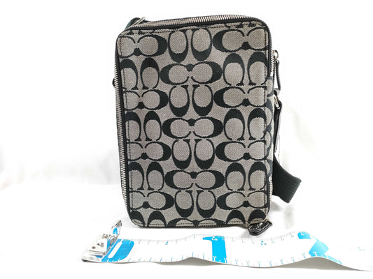 COACH Signature J055-4270 Shoulder Bag