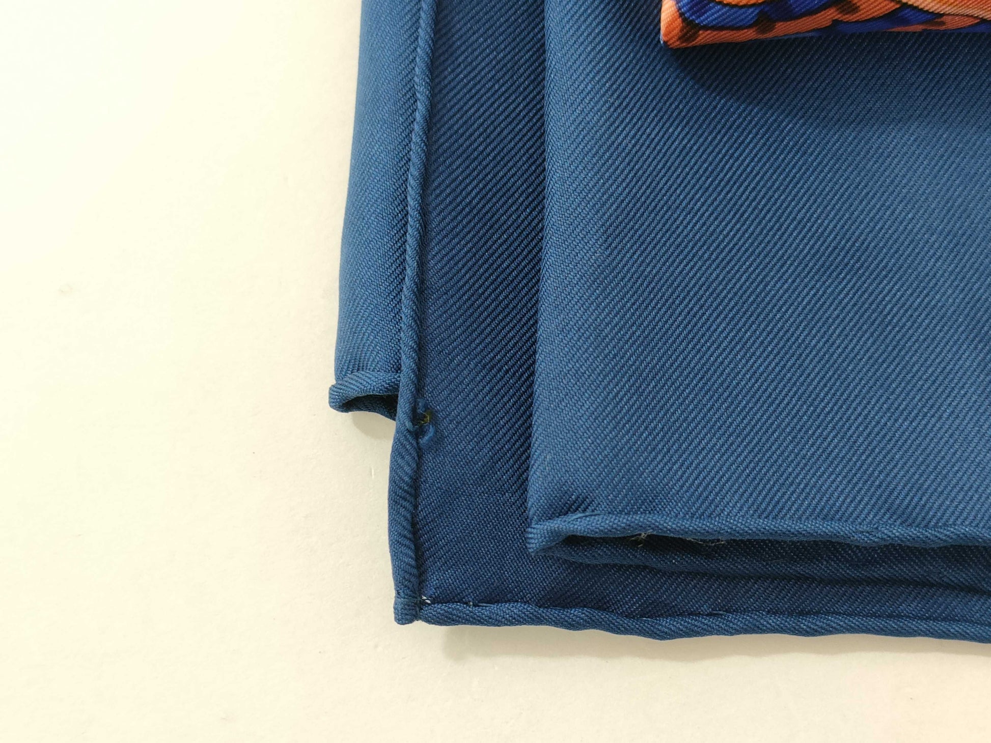 HERMES Carre LES RUBANS du cheval scarf