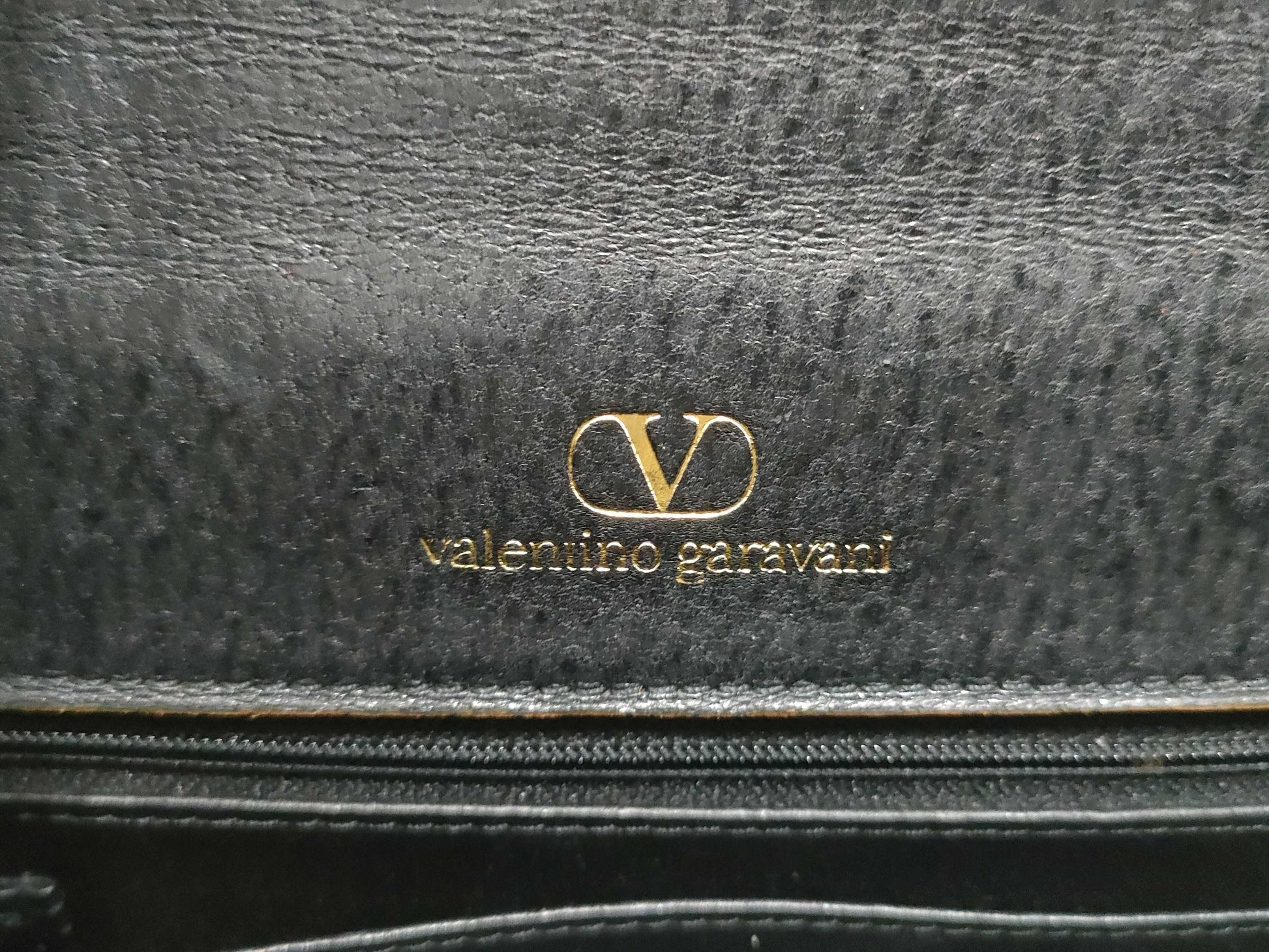 VALENTINO Valentino Garavani Charles Top Handle Bag Set Handbag