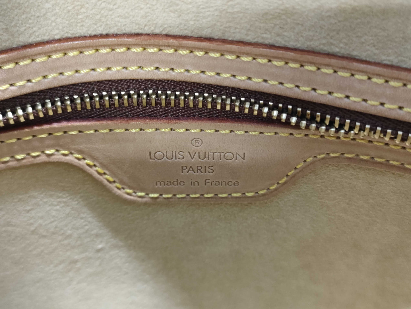 LOUIS VUITTON MI0051 Monogram M51146 Looping MM Shoulder Bag