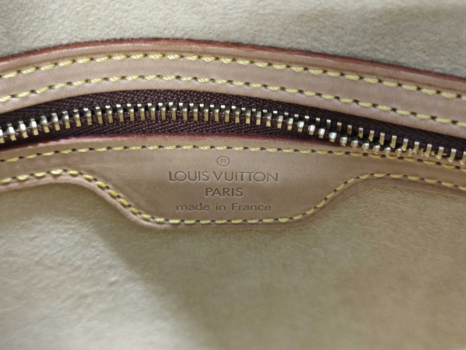 LOUIS VUITTON MI0051 Monogram M51146 Looping MM Shoulder Bag
