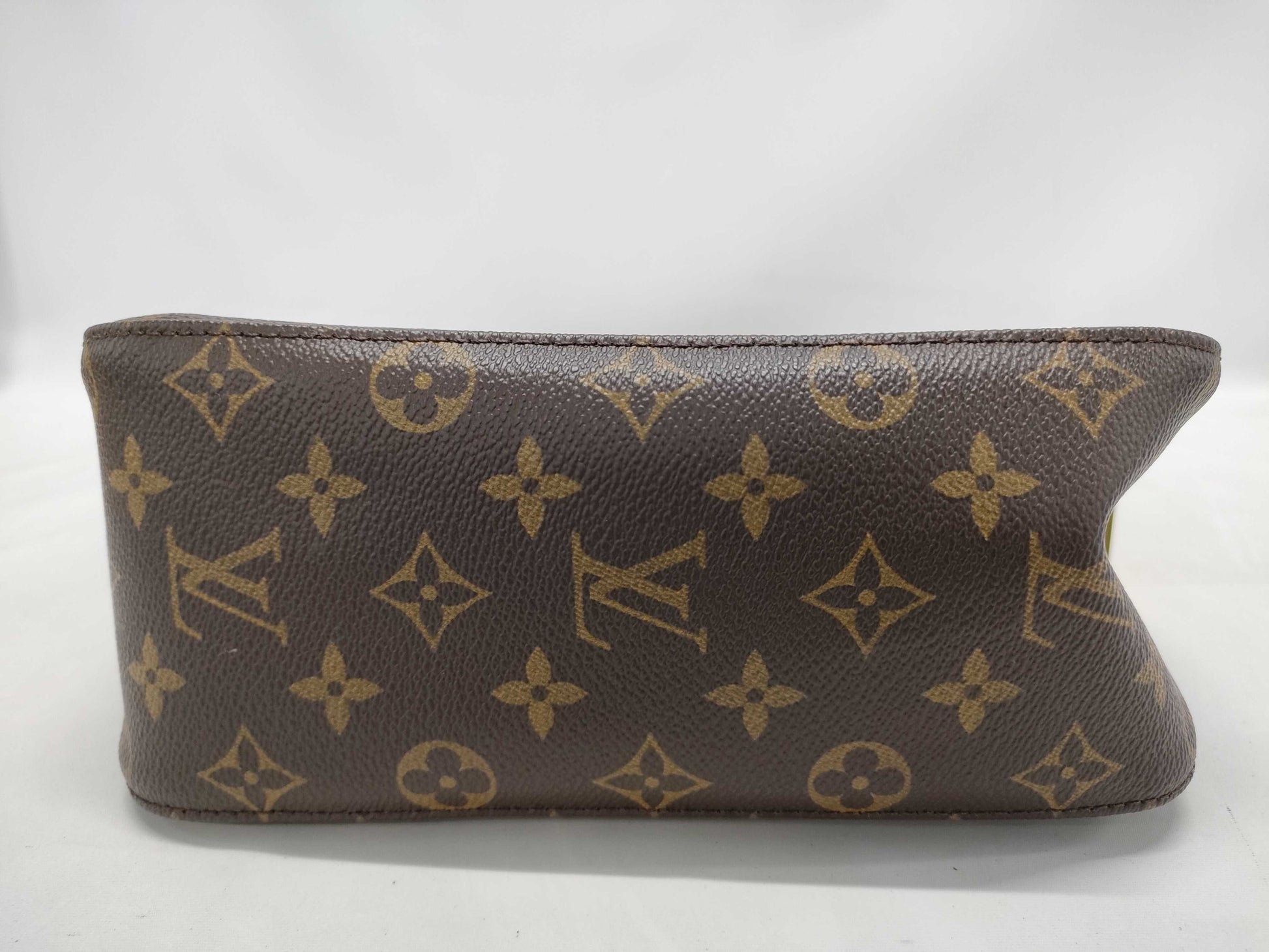 LOUIS VUITTON MI0051 Monogram M51146 Looping MM Shoulder Bag