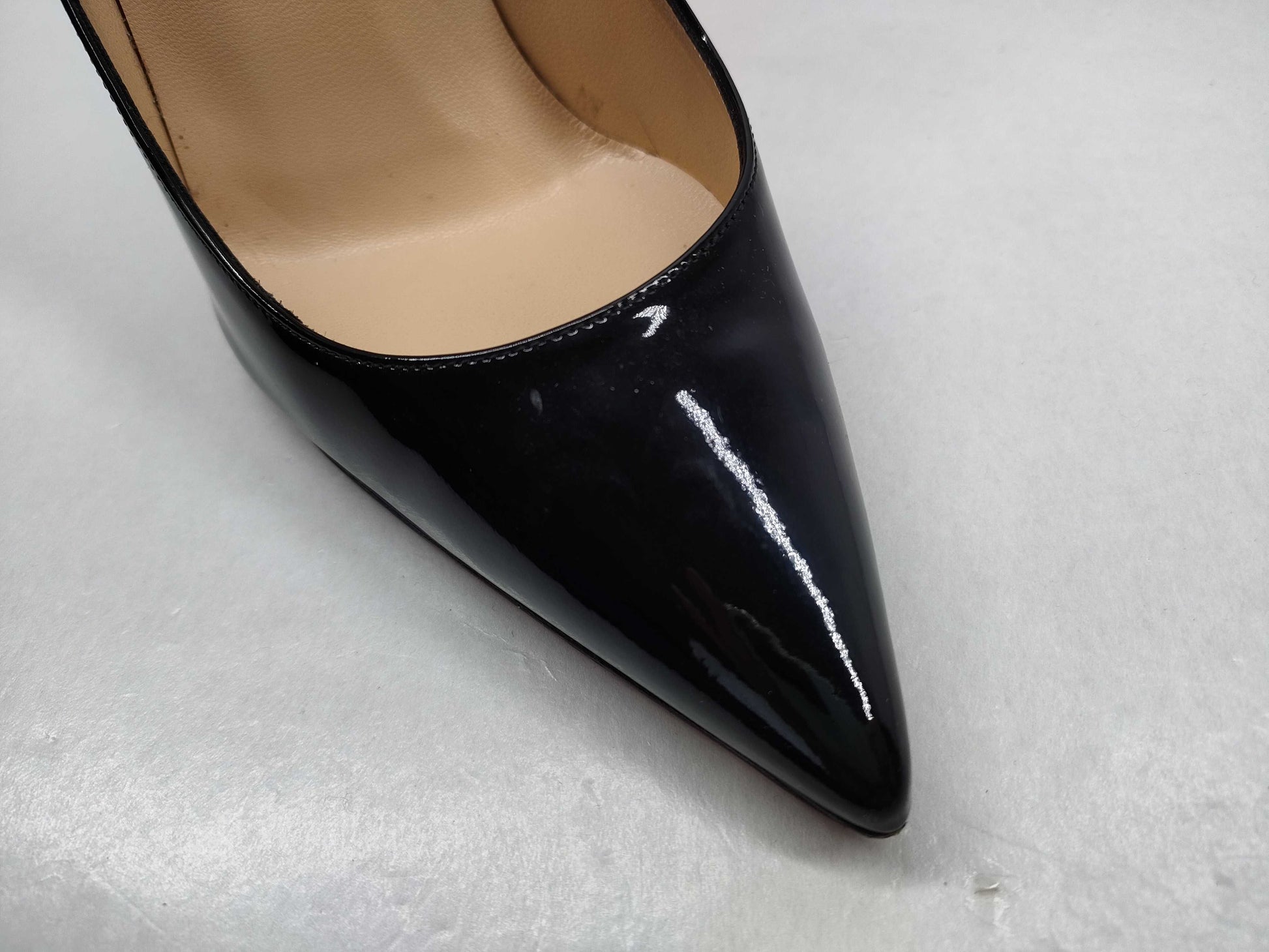 Christian Louboutin Patent BK01 Pumps