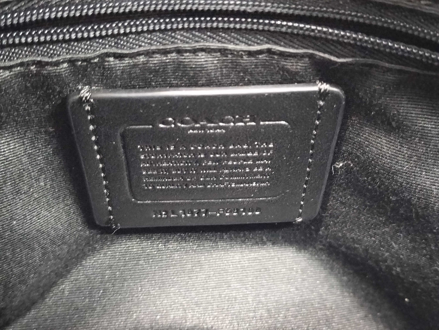 COACH Signature 68100 Handbag