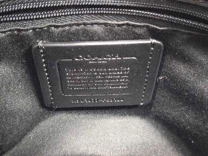 COACH Signature 68100 Handbag