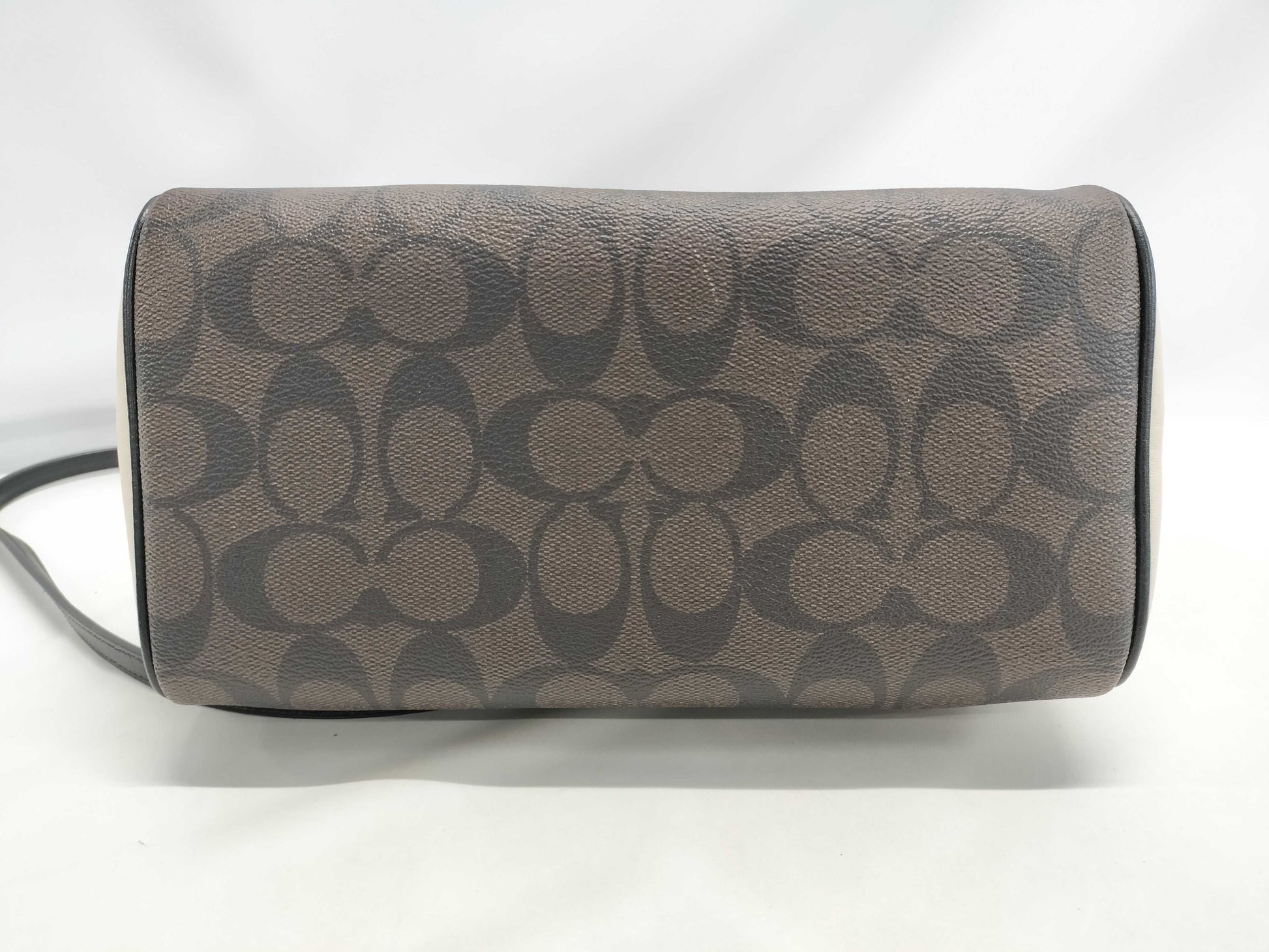 COACH Signature 68100 Handbag
