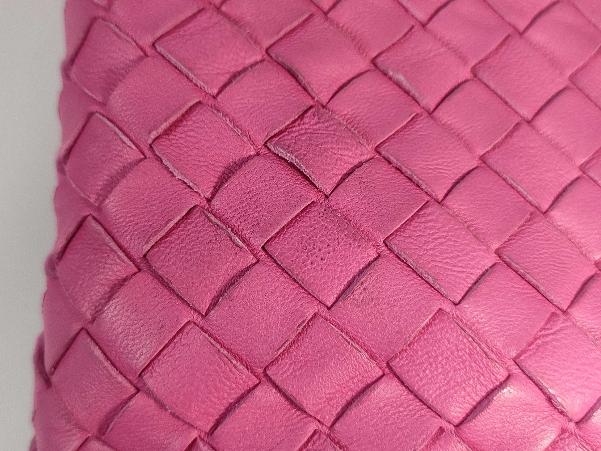 BOTTEGA VENETA Intrecciato Handbag 2-Way Shoulder Bag with Pouch