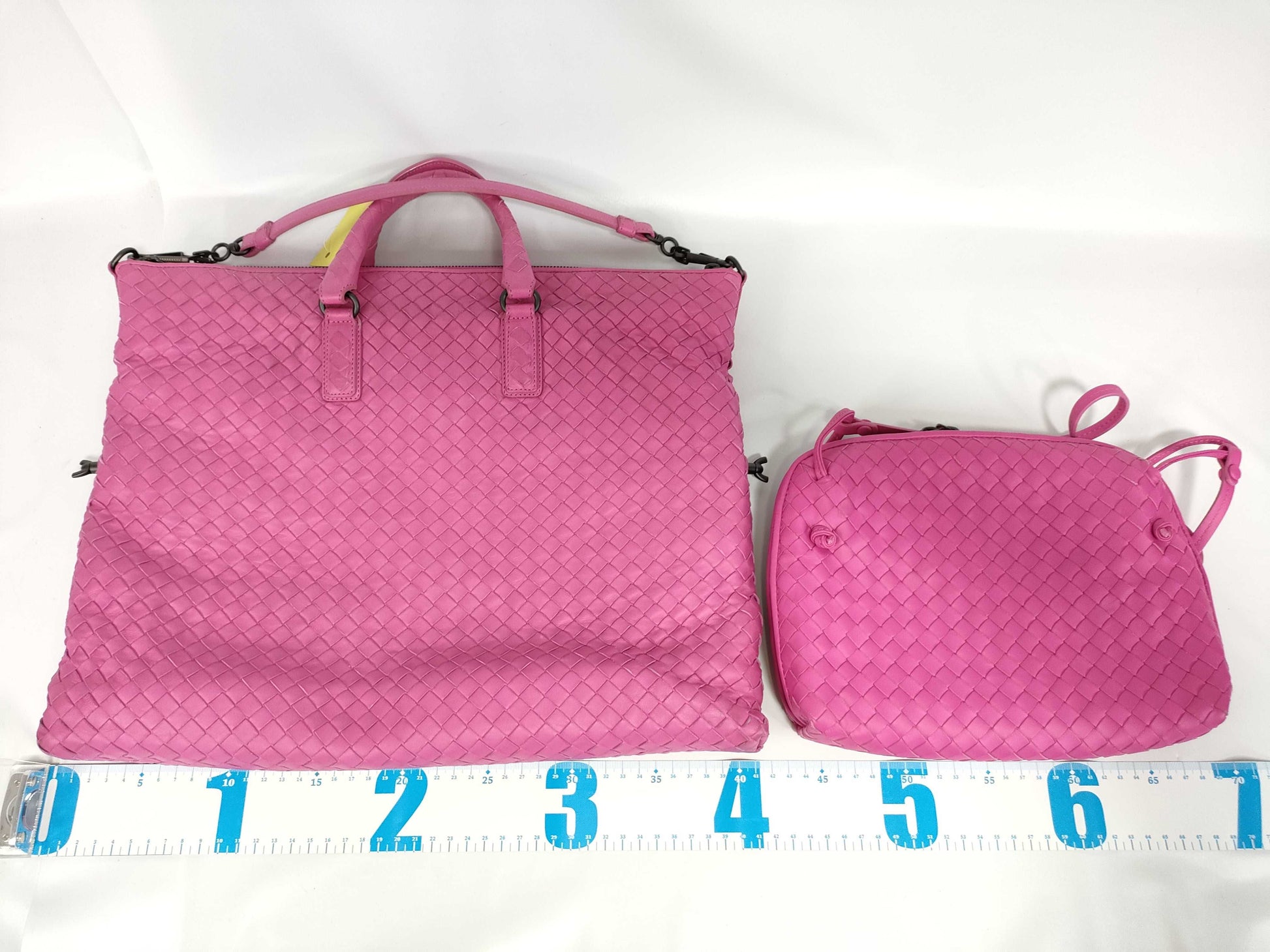 BOTTEGA VENETA Intrecciato Handbag 2-Way Shoulder Bag with Pouch